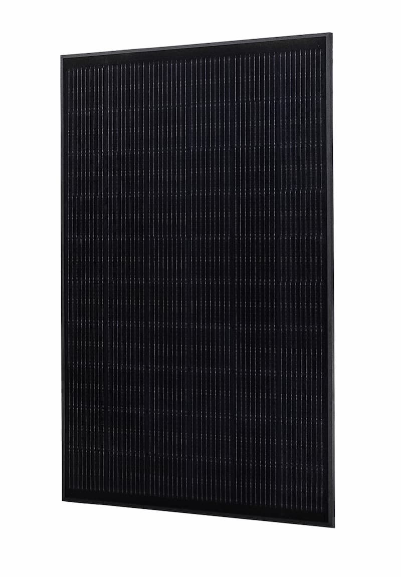 6x Aurinkopaneeli Solitek Blackstar 420W Framed GG - KarelianStore