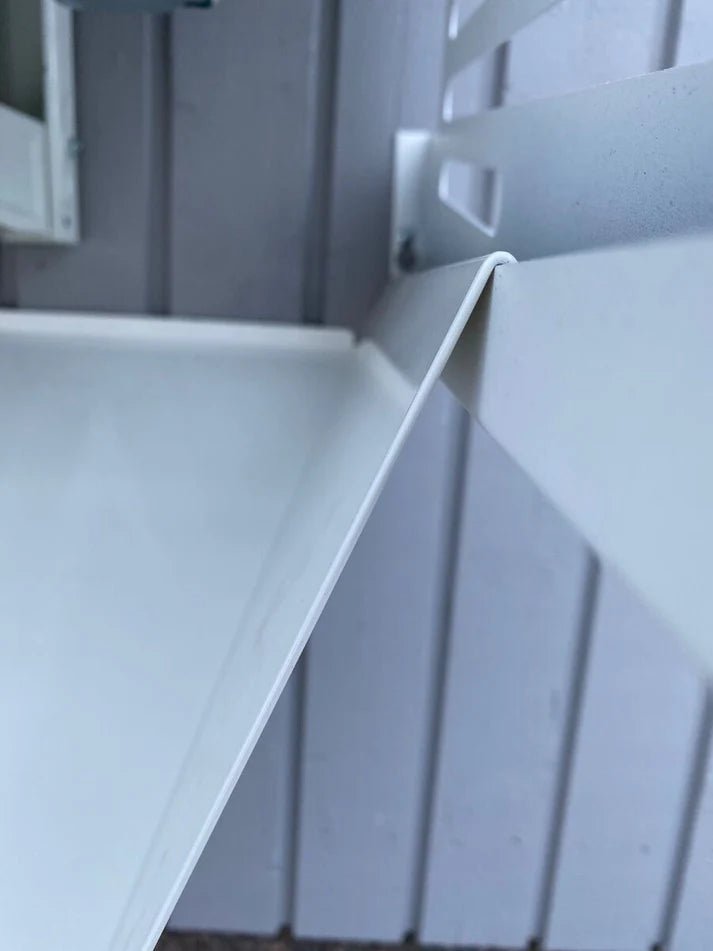 Sulatusvedenohjain ilmalämpöpumpun suojakoteloon Musta - KarelianStore