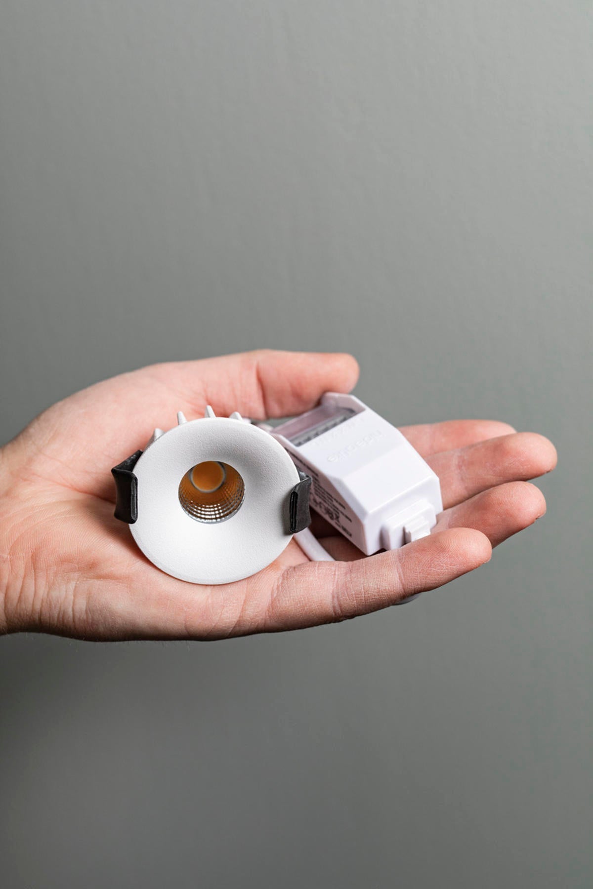 Alasvalo Hide-a-Lite Optic Deep XS IP44 230lm 4W 3000K Valkoinen - KarelianStore