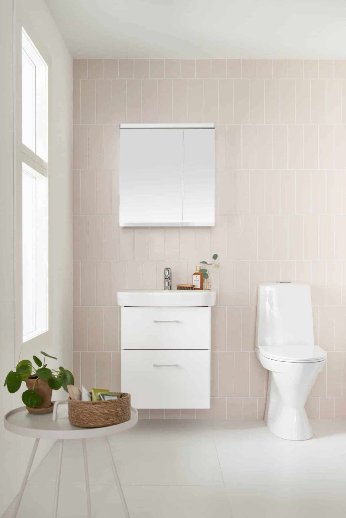 Allaskaappi IDO 9626521001 GLOW VETOL. 560 - KarelianStore