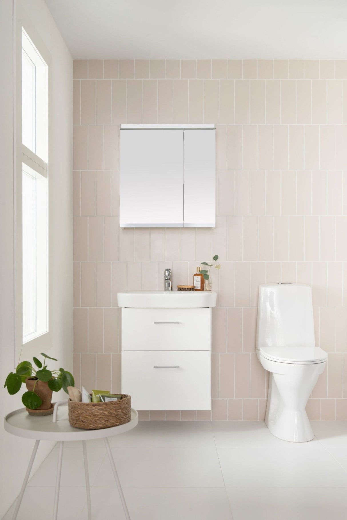 Pesuallas IDO Glow Square 500 mm - KarelianStore