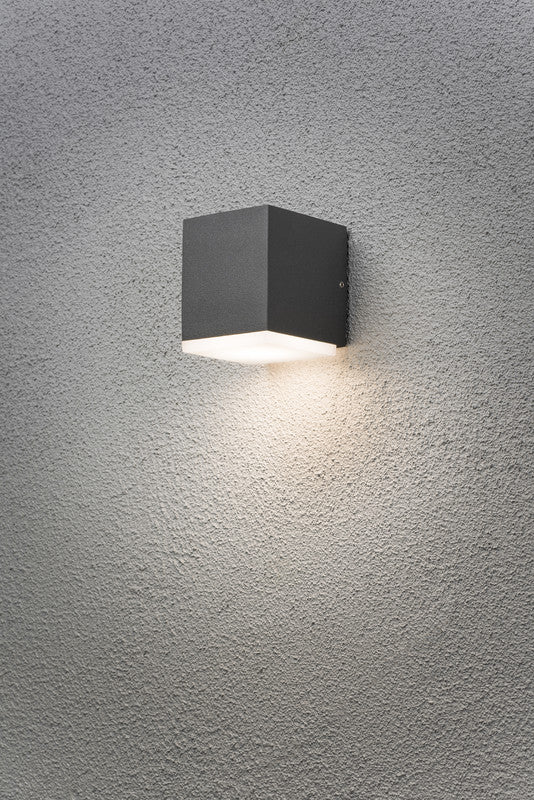 Seinävalaisin Konstmide Monza 7990-370 IP54 6W Antrasiitti - KarelianStore