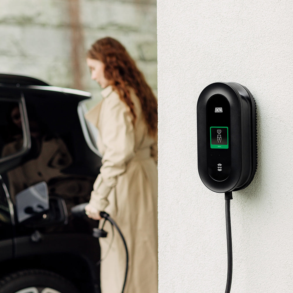 Latausasema Defa Power 22 kW T2 kaapeli