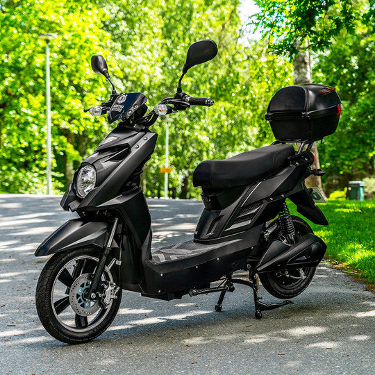 e-Scooter 2.0, Black 1,4kWh litium akku ja 3A Laturi