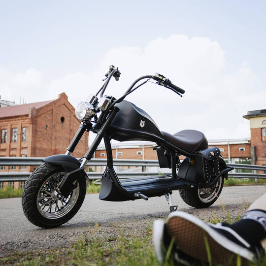 Kruiser Heritage Black 0,9kWh akulla
