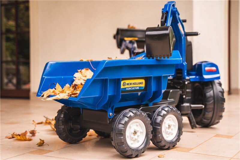 Kaivuri sis. peräkärryn kipillä FALK New Holland - KarelianStore