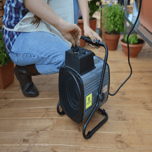 Kasvihuoneen lämmitin termostaatilla 2400 W Palram - Canopia - KarelianStore