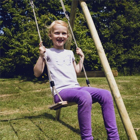 Keinuistuin, puinen, sis. Köyden NORDIC PLAY - KarelianStore