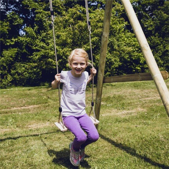 Keinuistuin, puinen, sis. Köyden NORDIC PLAY - KarelianStore