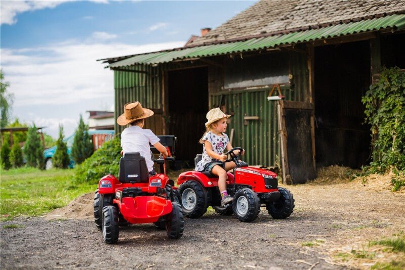 Kuormaajalla ja peräkärryllä FALK Massey Ferguson - KarelianStore