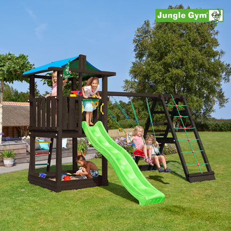 Leikkitornikokonaisuus Jungle Gym Hut 2.1, mustaksi petsattu, ja 2 - Climb Module 220 ja vihreä liukumäki - KarelianStore
