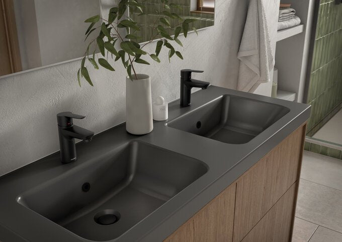 Pesuallashana Damixa Core 59021.61 Musta - KarelianStore