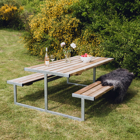 Picnic - pöytäsetti "ODIN", painekyllästetty puu ja galvanoitu runko, 180 x 185 cm HORTUS - KarelianStore