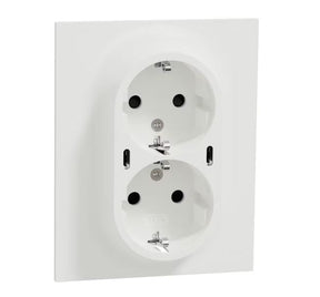 Pistorasia ELKO One 2 - PR PL IP20 2xUSB - C PD 25W Valkoinen - KarelianStore