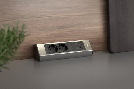 Pistorasiapaneeli Bachmann Casia 2 2xPR + USB A - C Latauksella - KarelianStore