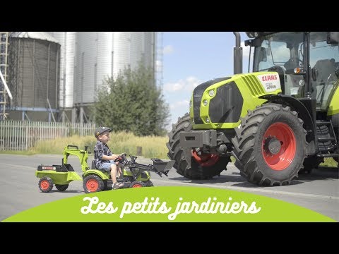 Kaivuri peräkärryllä FALK Claas