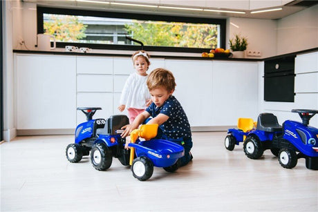 Ride - on traktori peräkärryllä, haravalla ja lapiolla baby New Holland FALK - KarelianStore