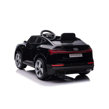 Sähköauto Q4 e - tron Sportsback 4X12V moottorit, EVA - renkaat - KarelianStore