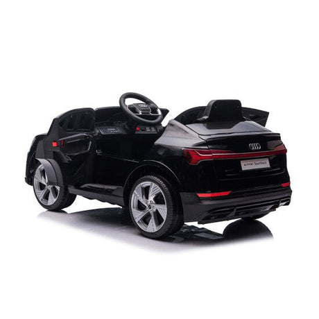 Sähköauto Q4 e - tron Sportsback 4X12V moottorit, EVA - renkaat - KarelianStore