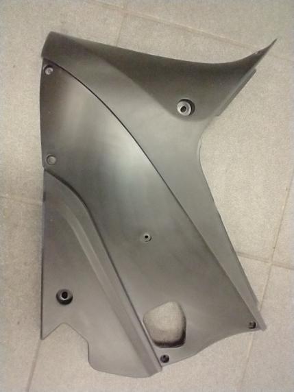 SuperMoto Etu ala muovi vasen - KarelianStore