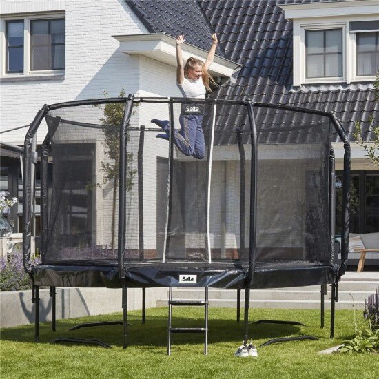 Trampoliini First Class Ø427 cm, musta sis. Portaat Salta - KarelianStore