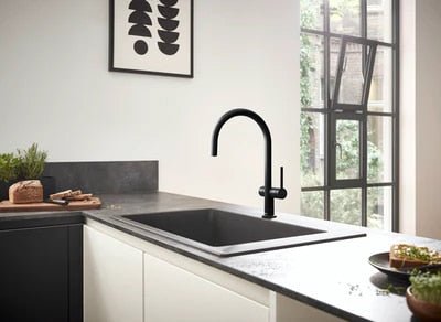 Keittiöhana Hansgrohe 72805670 Talis M54 220 PKV Musta - KarelianStore