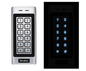 Koodilukko Celotron K2 Valolla - KarelianStore