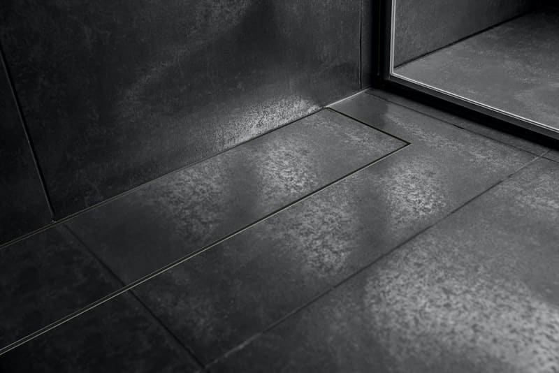 Lattiakaivon Kansi Vieser Line 1000mm Laatoitettava - KarelianStore