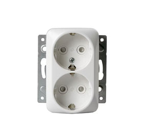 Pistorasia ABB Jussi 2-osainen 16A IP21 UKJ HL Valkoinen 100 kpl - KarelianStore