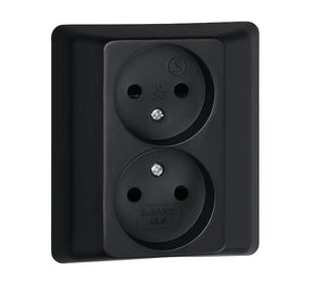 Pistorasia Opal 2n 16A IP20 UPR Musta - KarelianStore