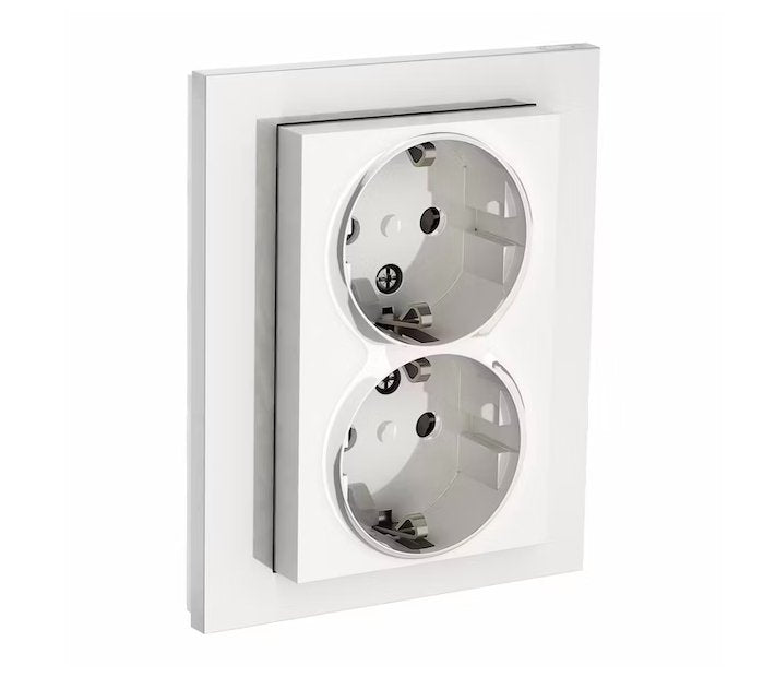 Pistorasia Schneider Electric Elko Plus 2-osainen 16A IP20 UPJ R Valkoinen - KarelianStore