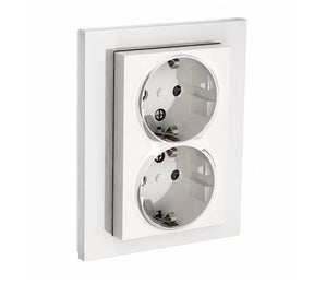 Pistorasia Schneider Electric Elko Plus 2-osainen 16A IP20 UPJ R Valkoinen - KarelianStore