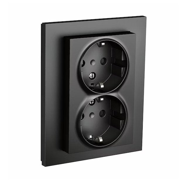 Pistorasia Schneider Electric Elko Plus 2s 16A IP20 UPJ R Musta - KarelianStore