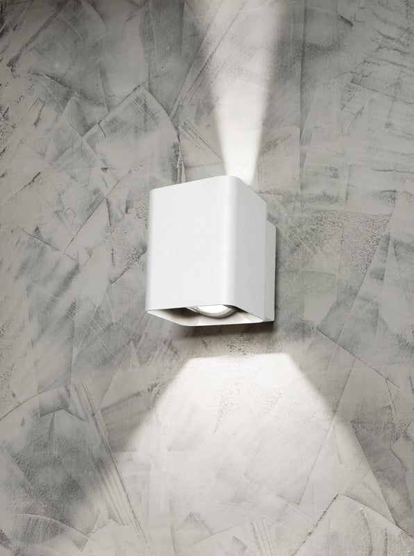 Seinävalaisin Airam Näsby Double IP54 12W 3000K Valkoinen - KarelianStore