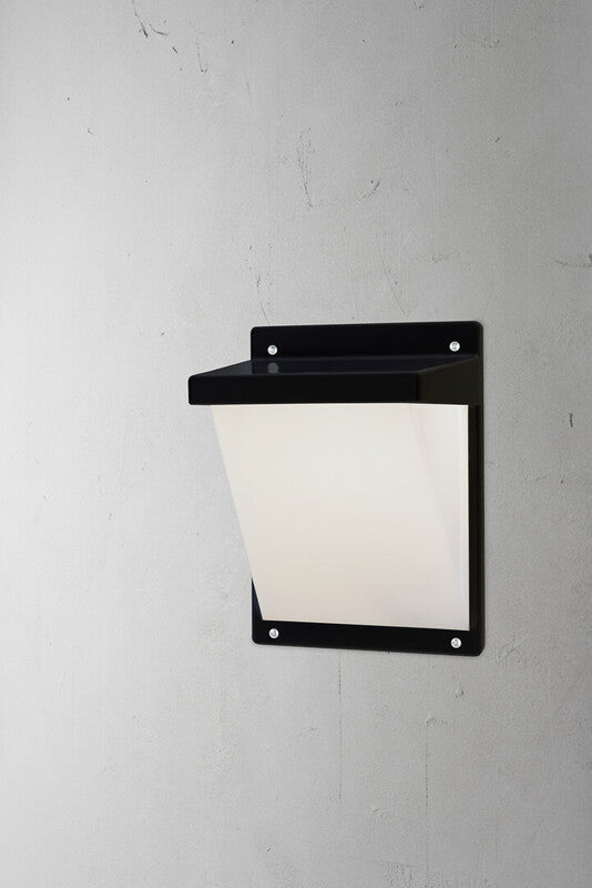 Seinävalaisin Airam Vino Duo IP65 19W Musta - KarelianStore