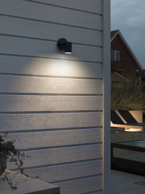 Seinävalaisin Konstmide Modena 7534-750 IP44 4W Musta - KarelianStore