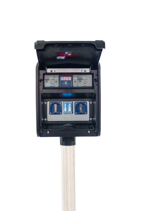 UTUFoX latausasema F10-SDT-2YE digitaalisella kellokytkimellä ja kWh-mittareilla - KarelianStore